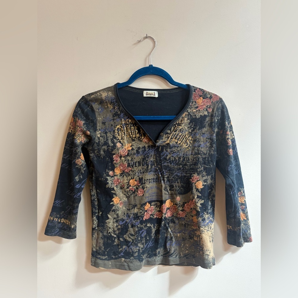 Jamee J Y2K Rhinestone Pattern V-Neck Cotton 3/4 Long Sleeve Shirt Top Blouse